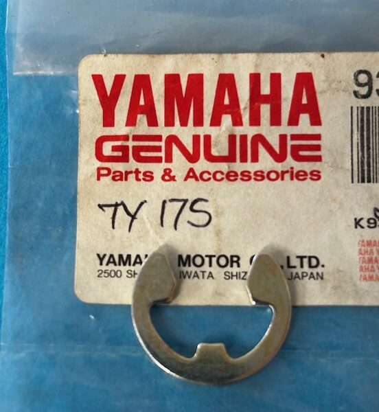 Chain Tensioner CIRCLIP Genuine TY 125, 175 , 250 T/S