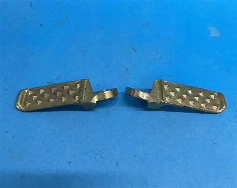 Montesa Cota 247 / Cappra Footrests (pair)