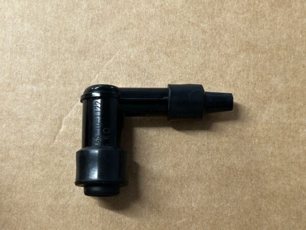 Spark Plug Cap Plastic  (LB05F) Black