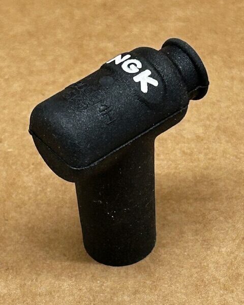 Spark Plug Cap NGK LB05EMH (Rubber) Black
