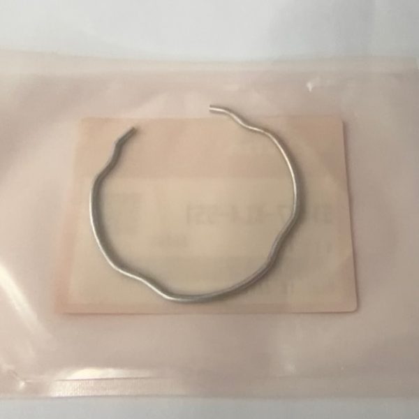 Honda TLR 200**/250 TLM 200/220/240 Fork Seal Retaining CLIP